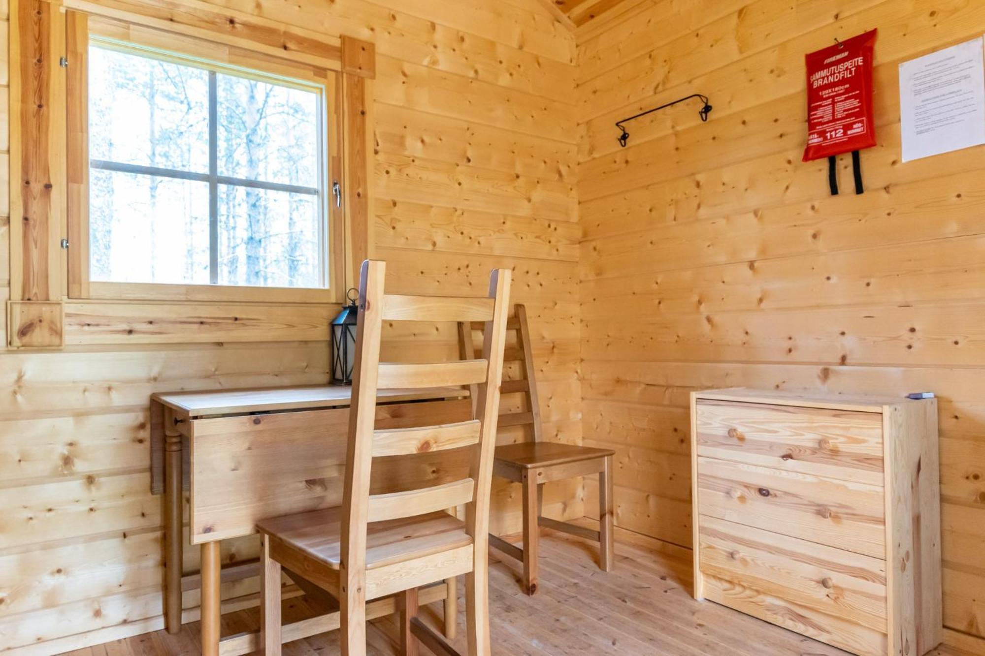 Karhunkierros Cabins & Huts 萨拉 外观 照片