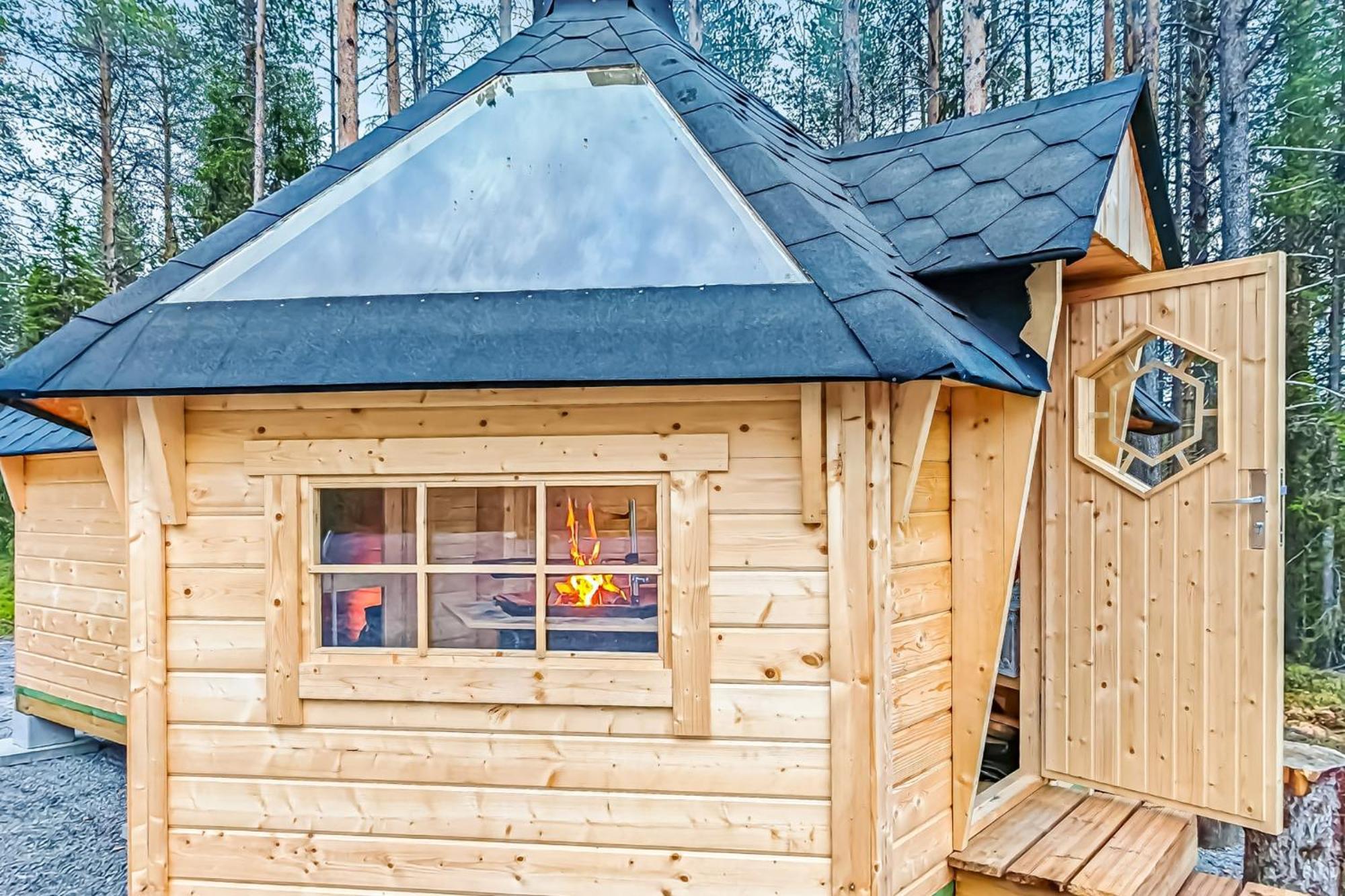 Karhunkierros Cabins & Huts 萨拉 外观 照片