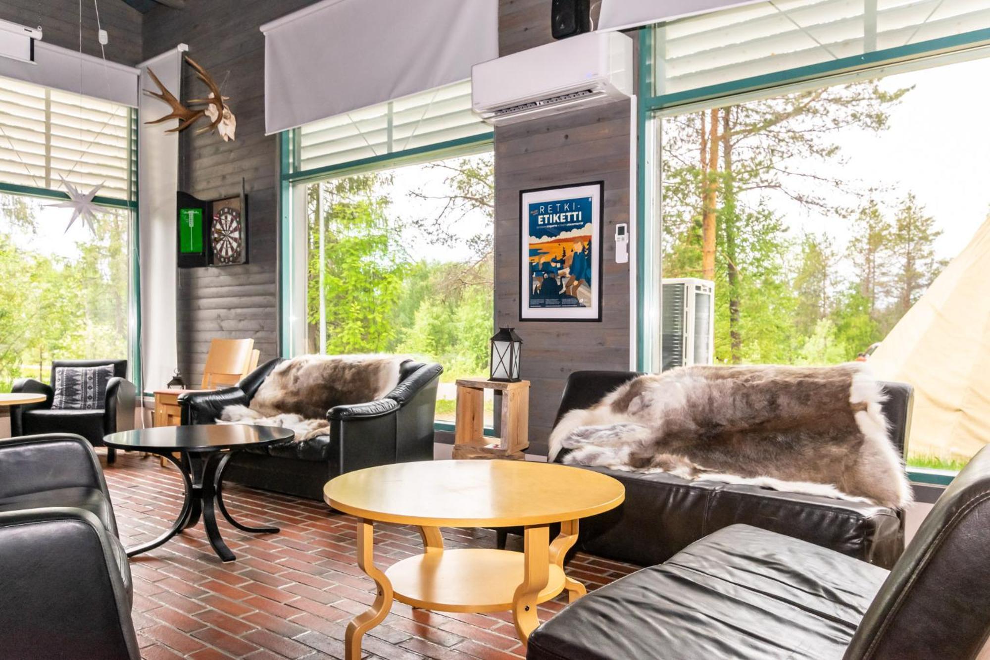 Karhunkierros Cabins & Huts 萨拉 外观 照片