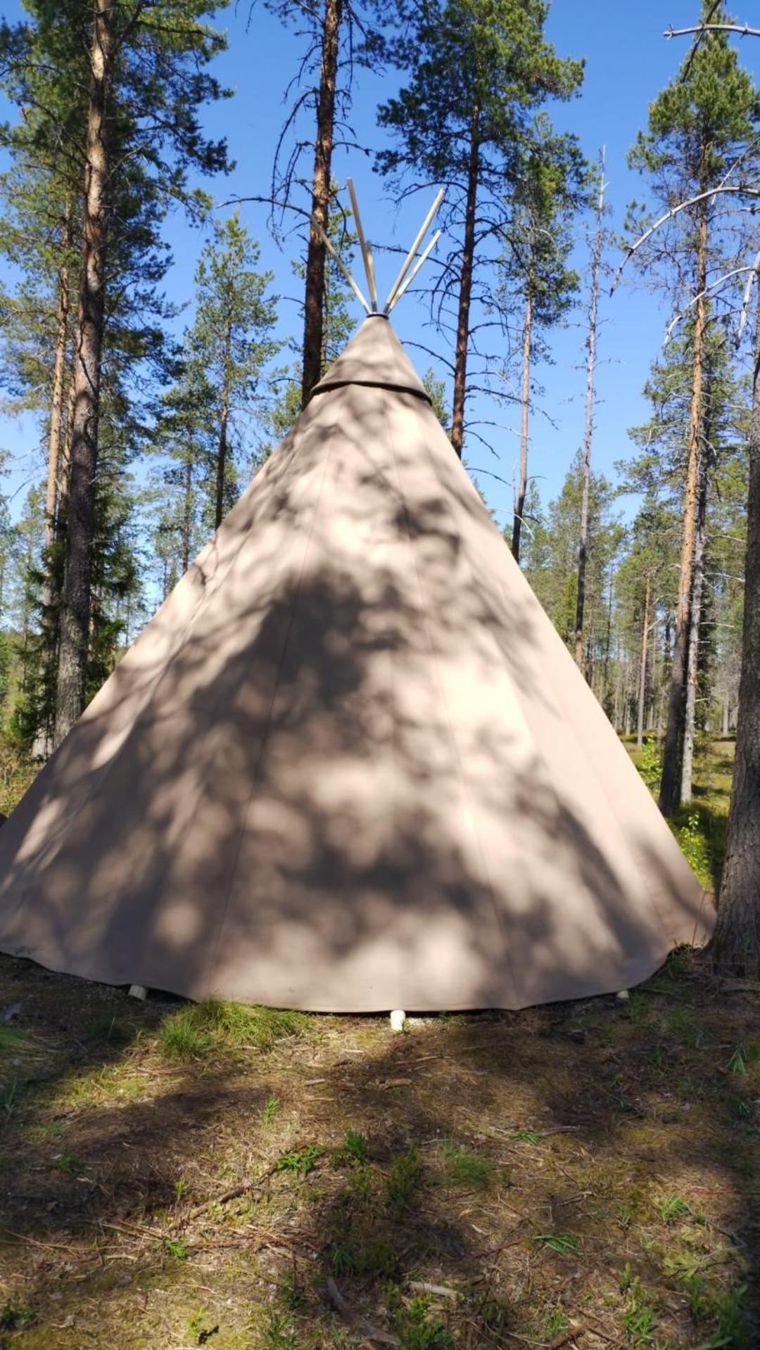 Karhunkierros Cabins & Huts 萨拉 外观 照片